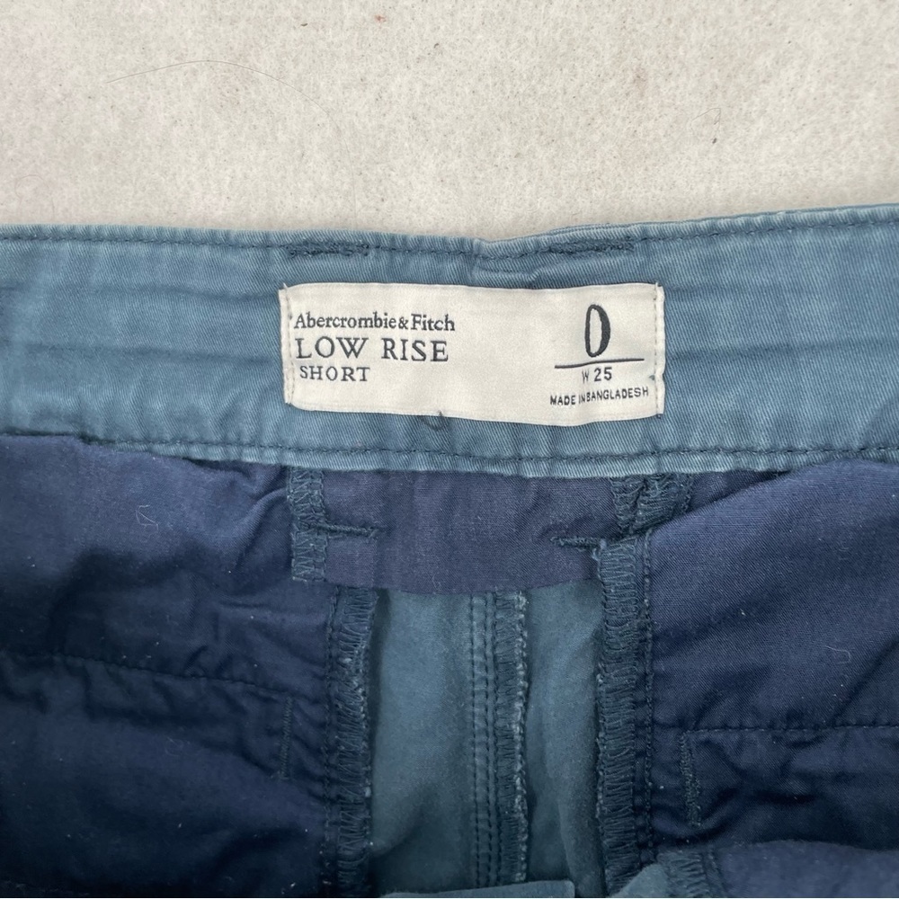 ABERCROMBIE & FITCH Women’s Low Rise Shorts cuffed Blue size: 0 - 25 - Picture 2 of 8